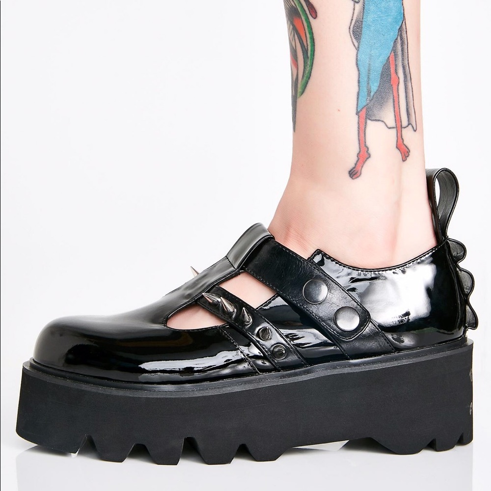 NWOT Disturbia spiked Violet shoes - Picture 4 of 8